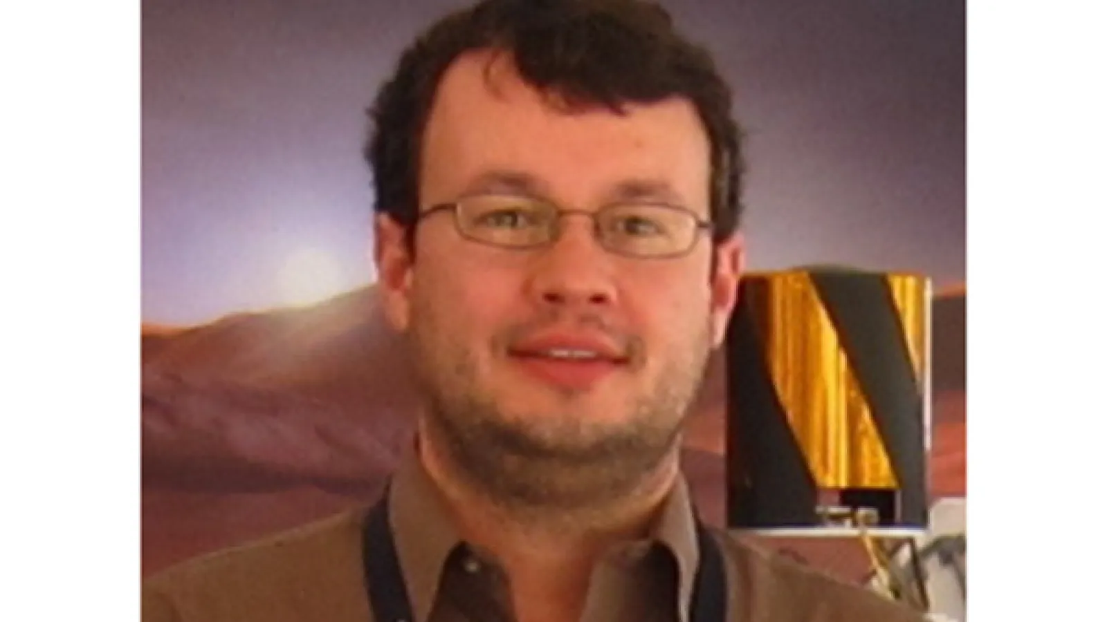 Headshot: Dr. Darren Drewry