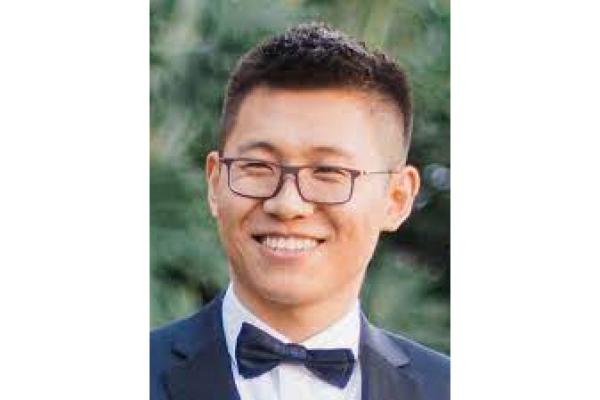 Headshot: Dr. Xin Wang, UC Santa Cruz