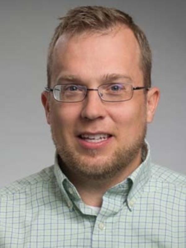 Steven Quiring Headshot