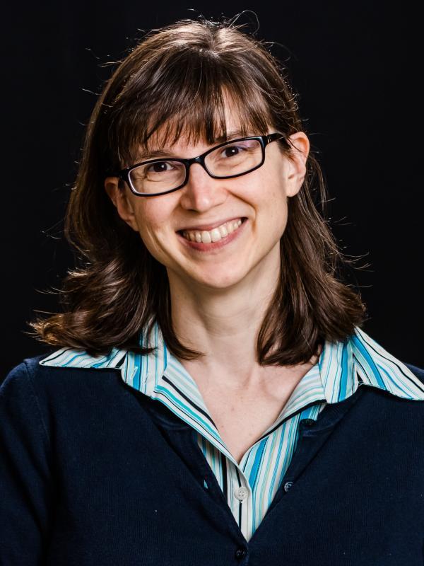 Jennifer Sinnott Headshot