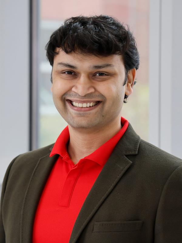 headshot of Anand Mhatre
