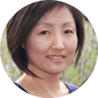 Yoonkyung Lee headshot